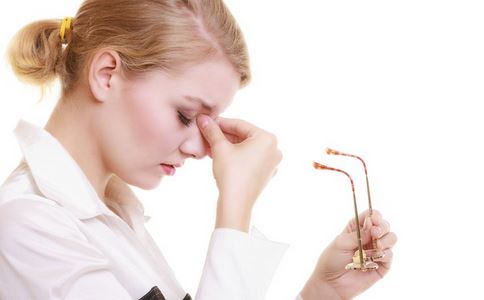 蘭州眼科醫(yī)院如何眼睛干澀?