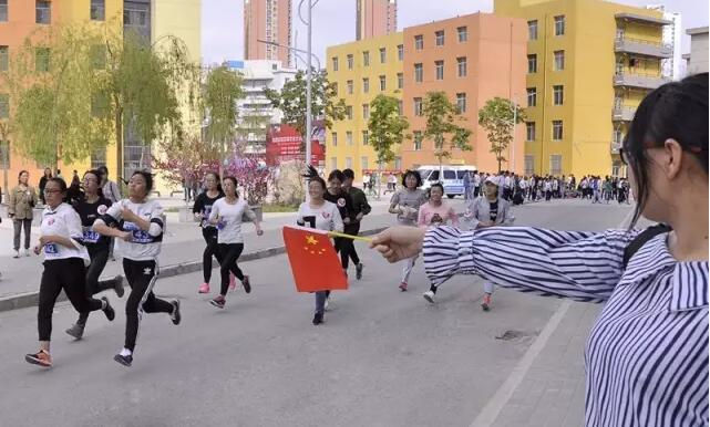 “助力夢(mèng)想 為愛奔跑”大型公益跑甘肅農(nóng)業(yè)大學(xué)站圓滿結(jié)束