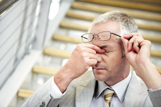 一副眼鏡終生制？