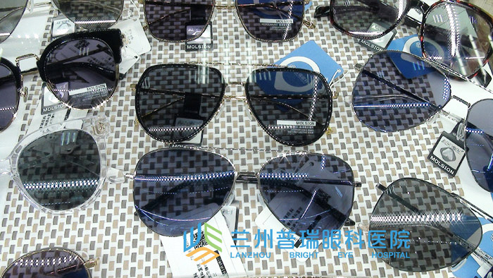 又到夏季，你的太陽鏡看價(jià)格還是看品質(zhì)