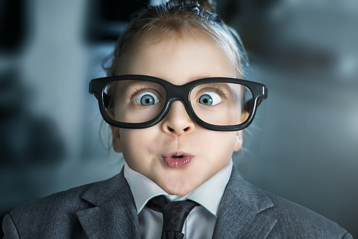 有近視到不怕，沒(méi)手機(jī)同學(xué)會(huì)笑話我