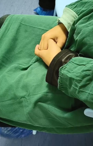 300度近視拖到900度近視，近視手術(shù)是什么感受？