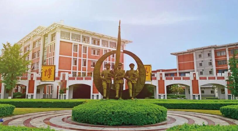 報考國防科技大:近視手術(shù)必須正在當年3月1日前做完