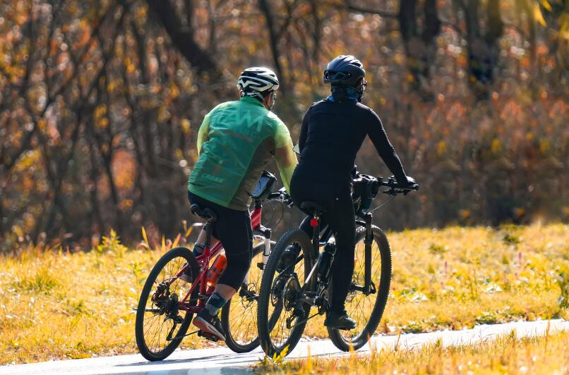 眼科醫(yī)生解密:哪些行為近視度數(shù)增長(zhǎng)快