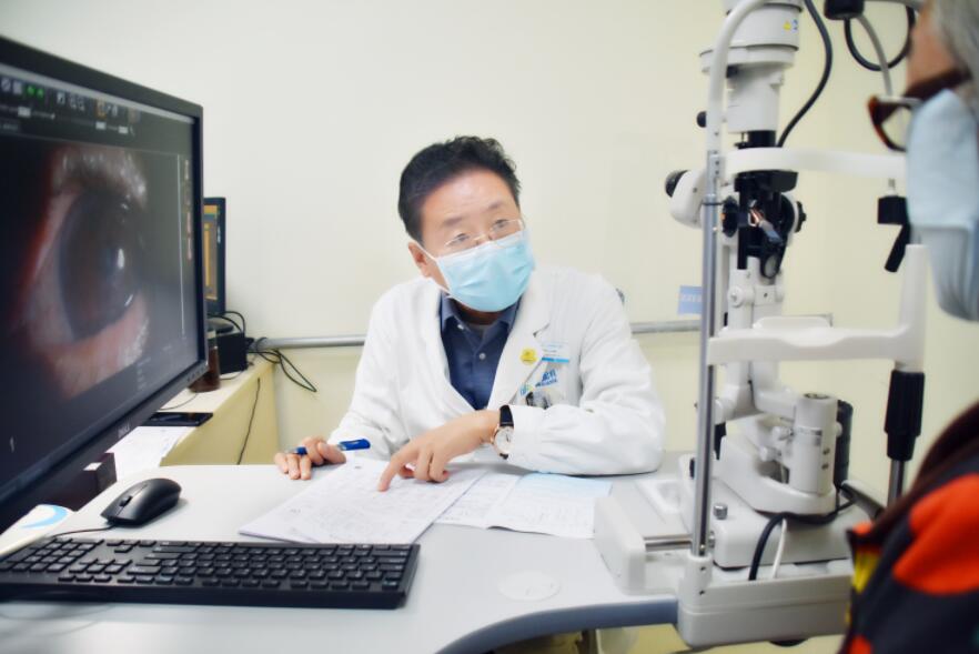 做白內(nèi)障手術(shù)需要幾天？